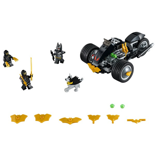 Lego Super Heroes Бетмен: Нападение Когтей