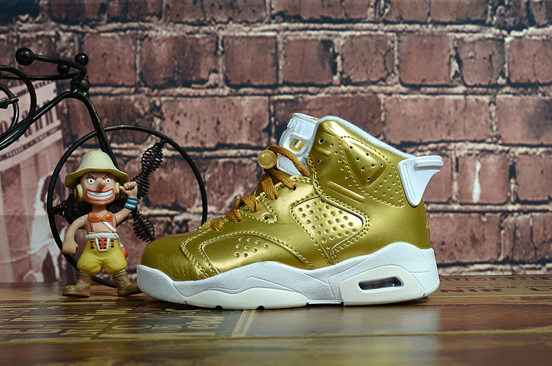 Детские баскетбольные кроссовки Nike Air Jordan 6 