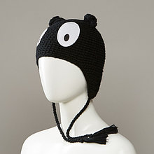Maniacs Knit Monster Hat With Full Fleece Lining And Tassles