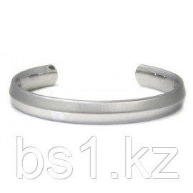 Titanium 10MM Knife Edge Finish Cuff Bangle
