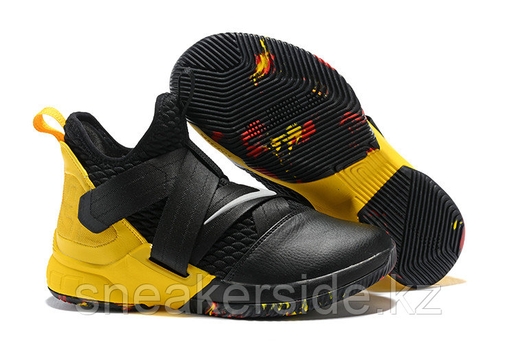 Кроссовки Nikе Lebron Zoom Soldier 12 (XII) "Yellow/ Black" (40-46) - фото 1 - id-p56549632