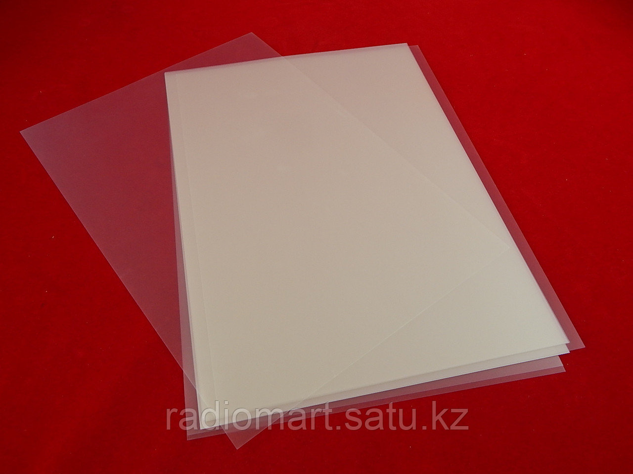 Полупрозрачная пленка. А4 pet самоклеющаяся пленка a4 для лазерного принтера brushed silver. Тонкая прозрачная пленка. Пэт-а прозрачный (2050х1250х1мм). Прозрачная пленка формата а4.