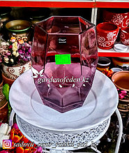 Стеклянная, декоративная ваза в форме ромба. Высота 20см. Цвет: Розовый.
