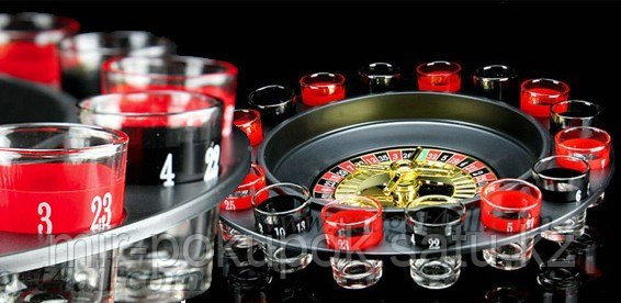 Настольная игра "Рюмочная рулетка" / Drinking Roulette Set