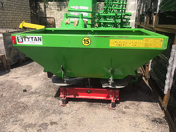 Разбрасыватели минеральных удобрений Strumyk 1200л, фото 2