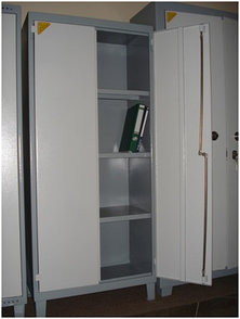 Шкаф металлический 1800