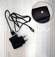 Зарядное устройство USB с индикатором питания и вилкой ЕС  5.2V(+-0.25V) и кабелем USB-microUSB 92см. черный