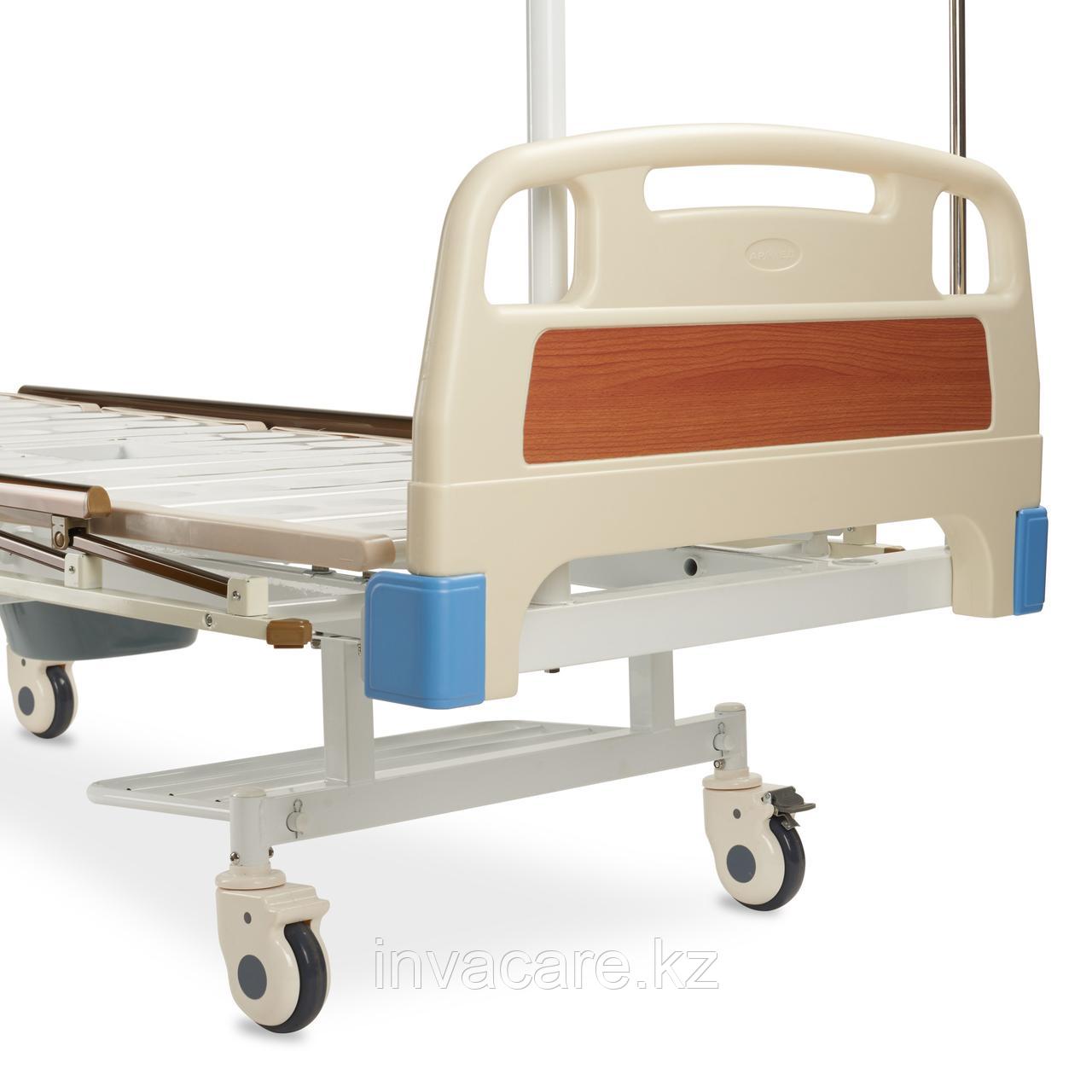 Кровать 4-секционная механическая со специальным санитарным приспособлением Armed RS104-E - фото 2 - id-p56901960