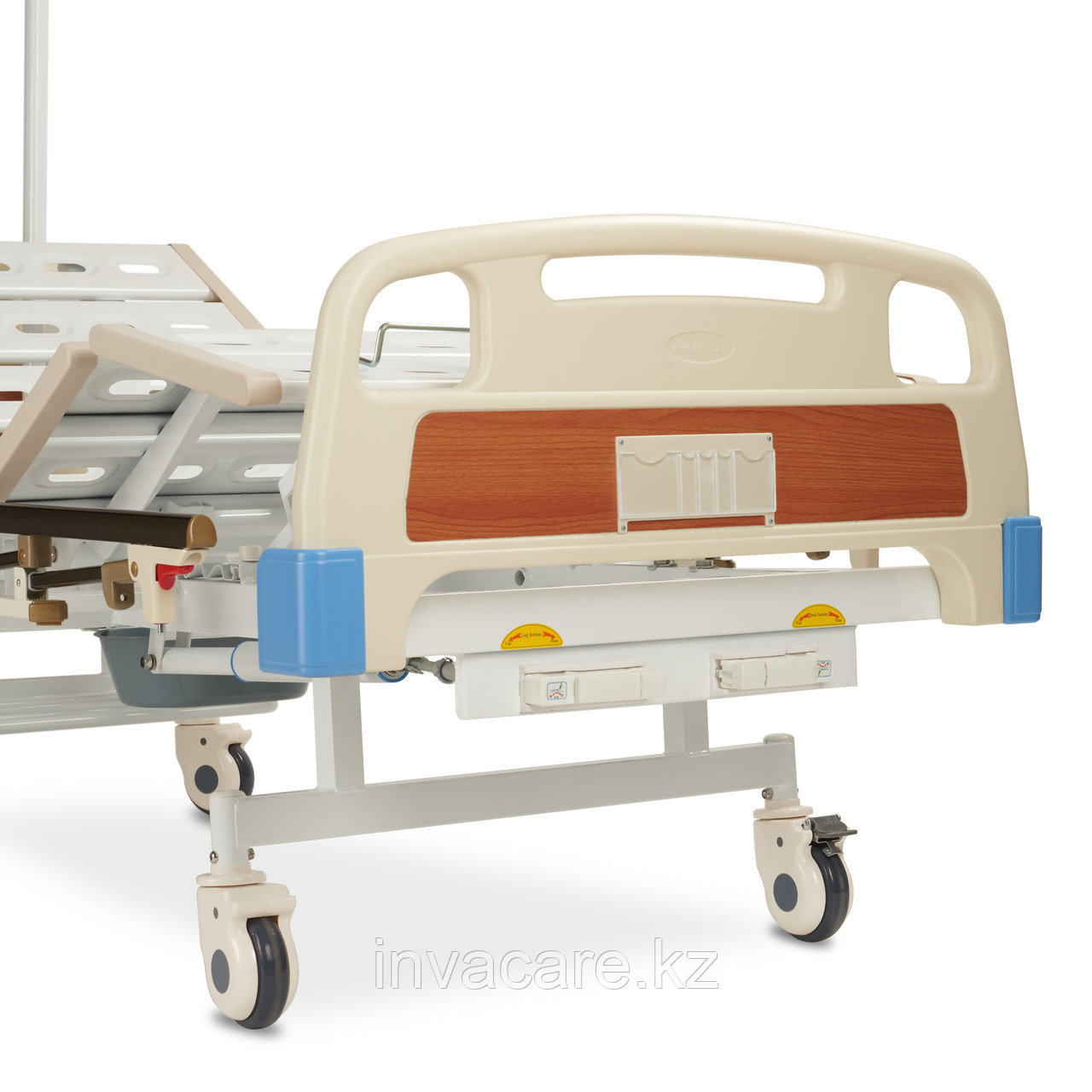 Кровать 4-секционная механическая со специальным санитарным приспособлением Armed RS104-E - фото 5 - id-p56901960