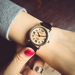Женские модные часы IE LY