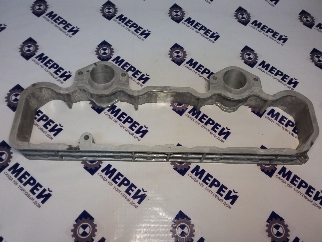 Колпак 240-1003122-б крышки гбц. Колпак крышки 240-1003122. Проставка клапанной крышки д245 евро 4. Клапанная крышка д 240. Крышка головки блока мтз 240-1003032.