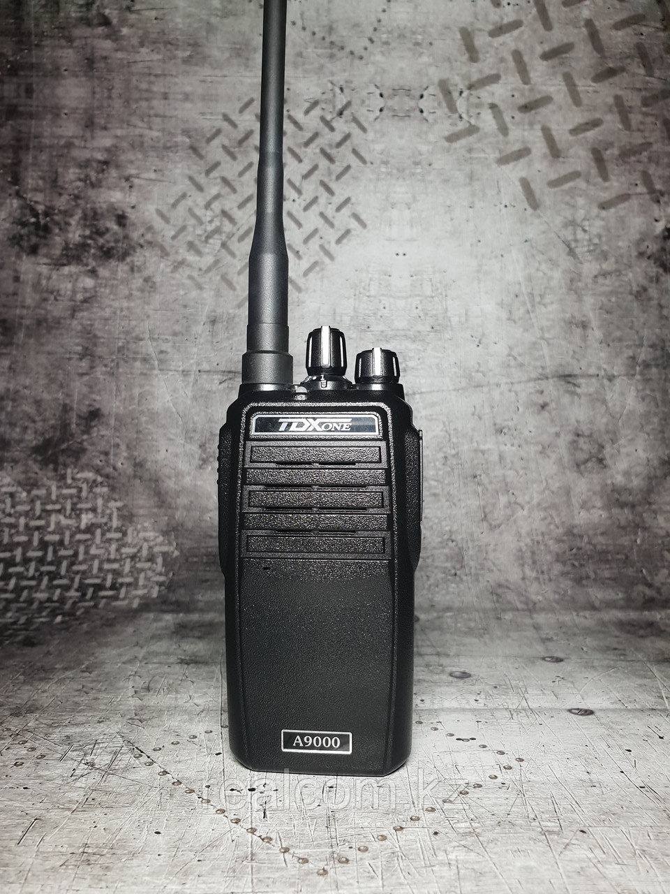 Мощная носимая радиостанция TDX A-9000 оригинал