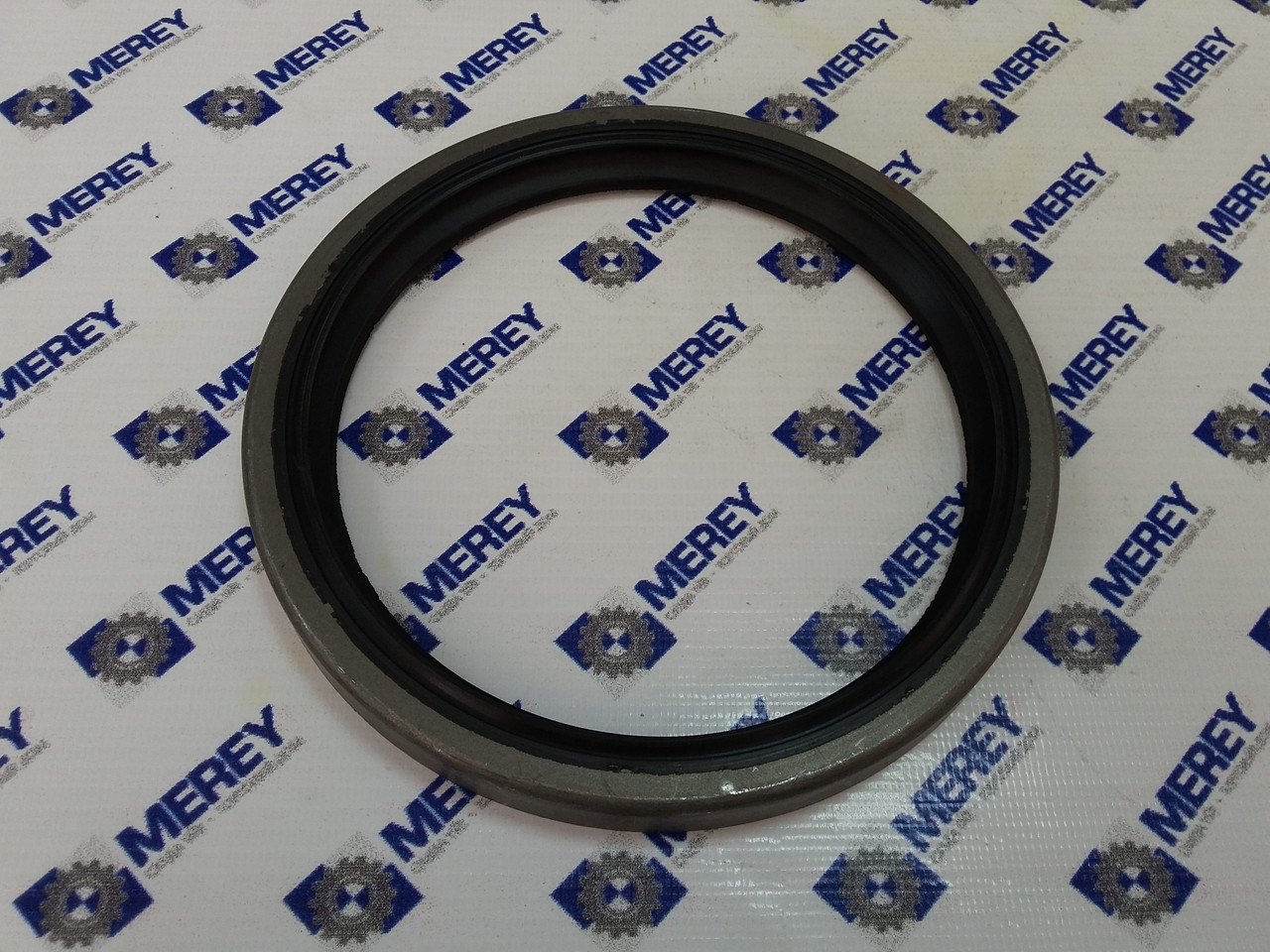 сальник задней ступицы камаз 65115 tokez. сальник ступичный камаз 65115. манжета передней ступицы камаз 5320. манжета задней ступицы камаз. манжета задней ступицы камаз.