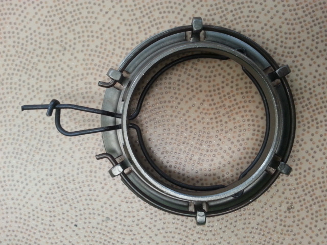 1601120 кольцо упорное. пятак на корзину сцепления ваз 2107. корзина сцепления карпаты v-50. паук корзины сцепления ваз 2101. пятак сцепления.