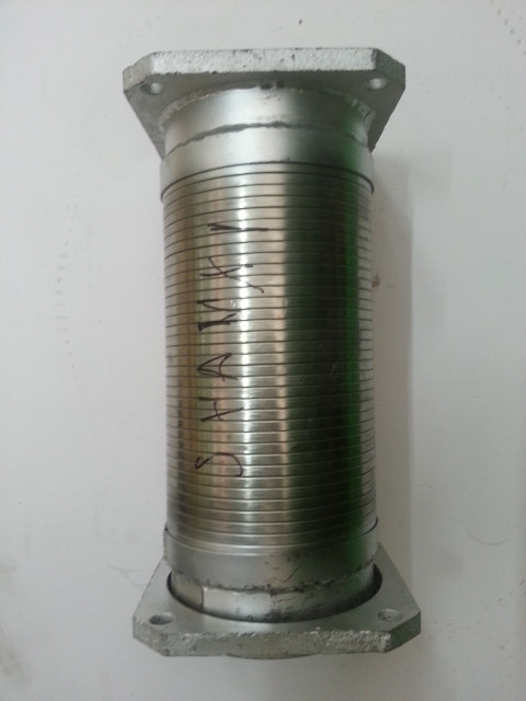 Гофра-труба выхлопная  метал. (L=320, D=150, d=125) DZ9112540180 SHAANXI