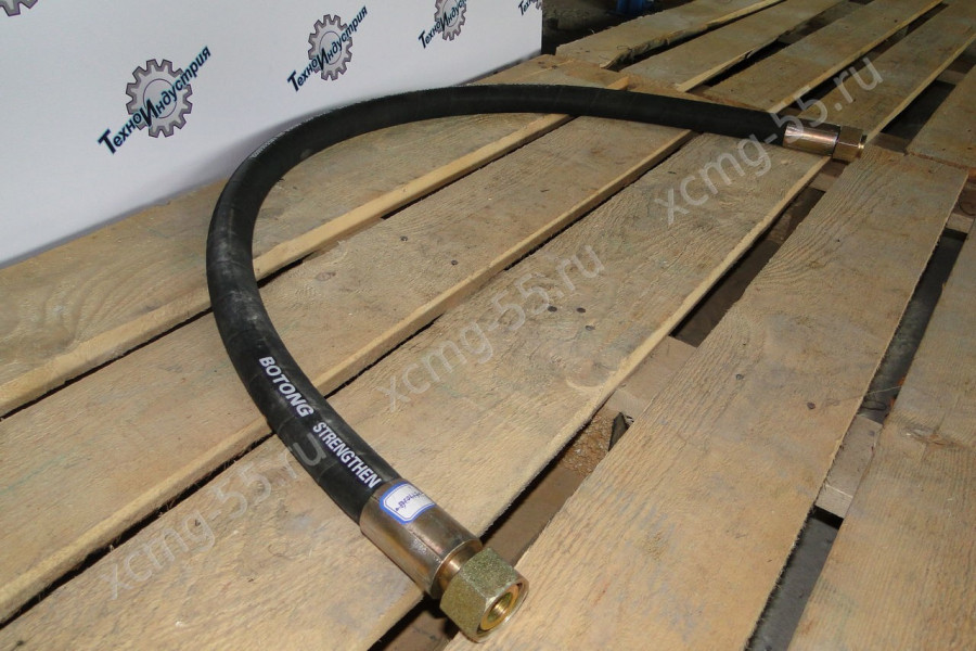 Шланг гидравлический 251702650 (1,42м40дм) XCMG LW300FN/300F.