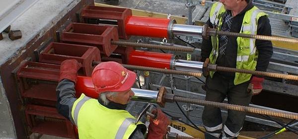 Чехиялық свингердің порносы секс порно Надежда Кадышева