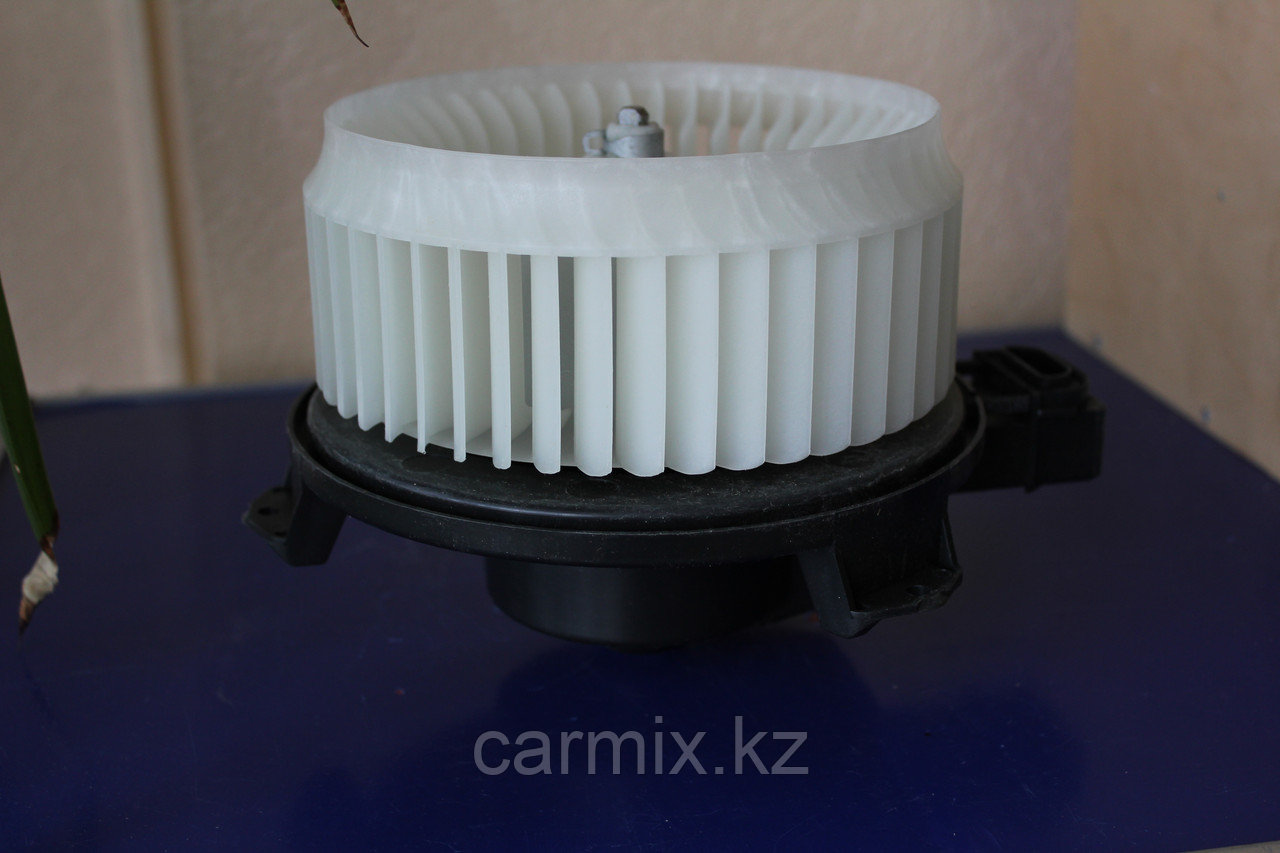 Моторчик печки LAND CRUISER PRADO120 TRJ120, GRJ120, KDJ120, RZJ120