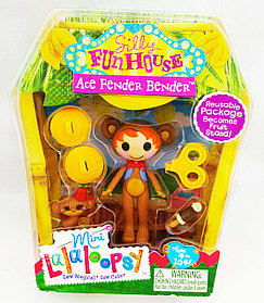 Питомец Lalaloopsy mini Silly Fun House Ace Fender Bender