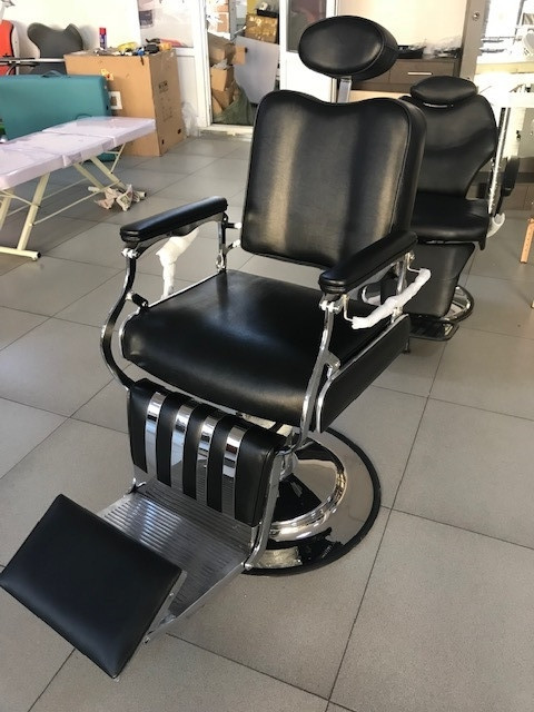Парикмахерское кресло для барбершопа Респект