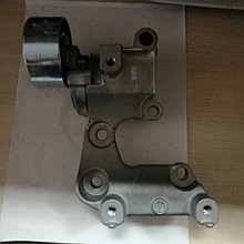 Натяжитель приводного ремня в сборе LEXUS GS300 GRS190 2006, 16620-31021