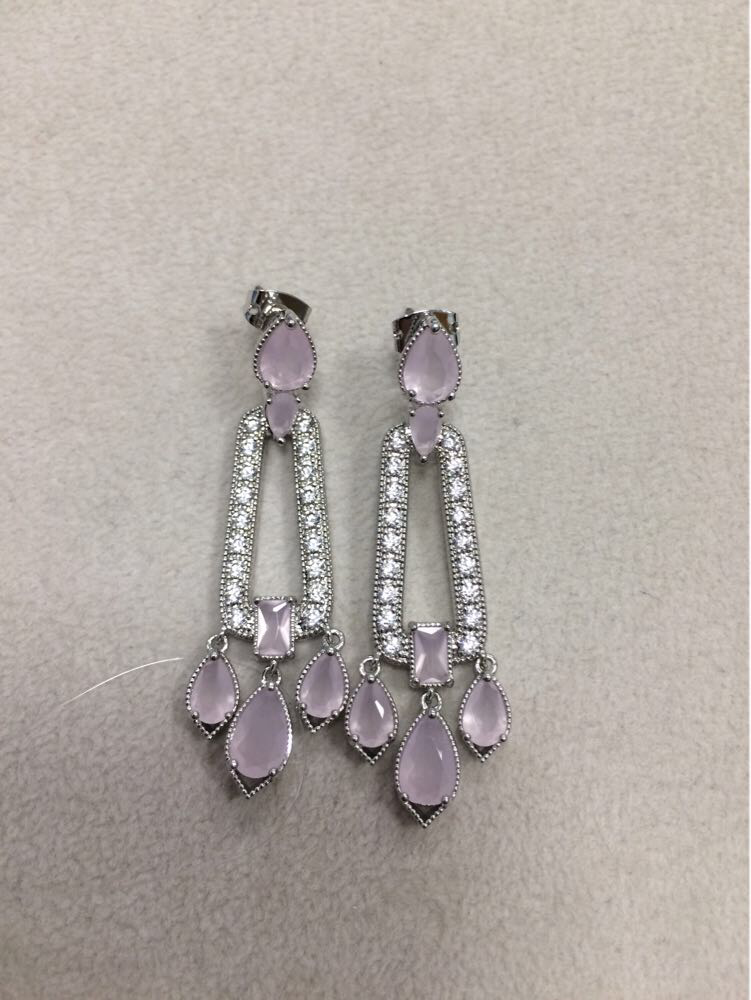 Серьги с розовым кварцем