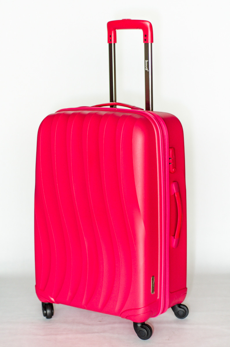 Розовый чемодан малый пластик " Bubule" 