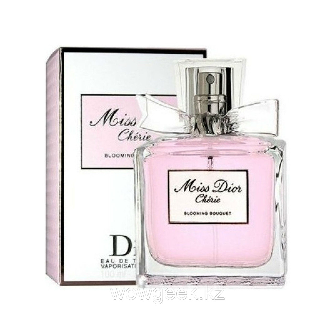 Женский парфюм Christian Dior Miss Dior Cherie Blooming Bouquet - фото 3 - id-p57916191