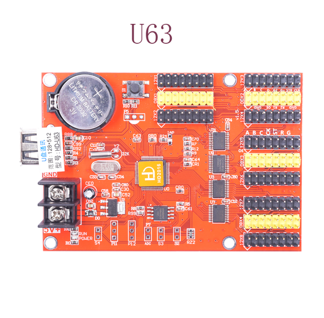 Қыз үйде трусисыз халатпен жүреді (видео)