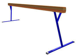 Бревно гимнастическое регул. высота  длина 3м KZ