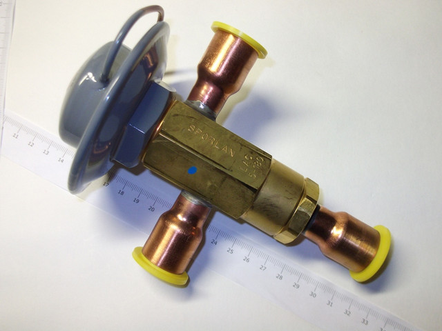 регулятор давления конденсации lac. регулятор давления конденсации sporlan. регулятор давления sporlan lac 5-295. регулятор давления конденсации lac 5/295hp (5/8) (903104). регулятор давления sporlan lac 5-295.