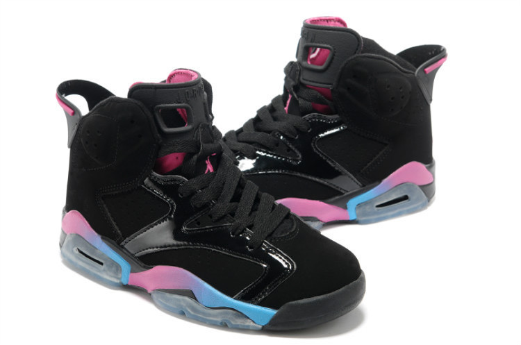 Баскетбольные кроссовки Nike Air Jordan 6 Retro Woman - фото 4 - id-p4138237