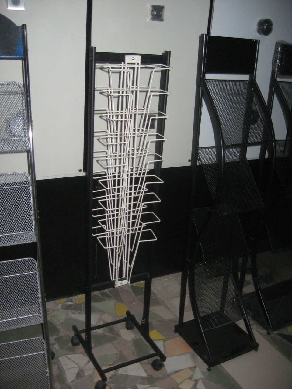 Изготовление рекламных стоек