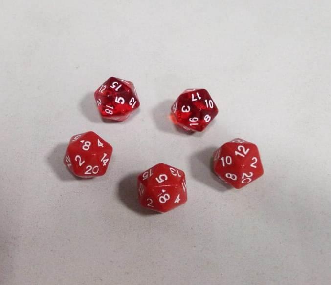 Кубик D20 пластик красный, прозрачный красный