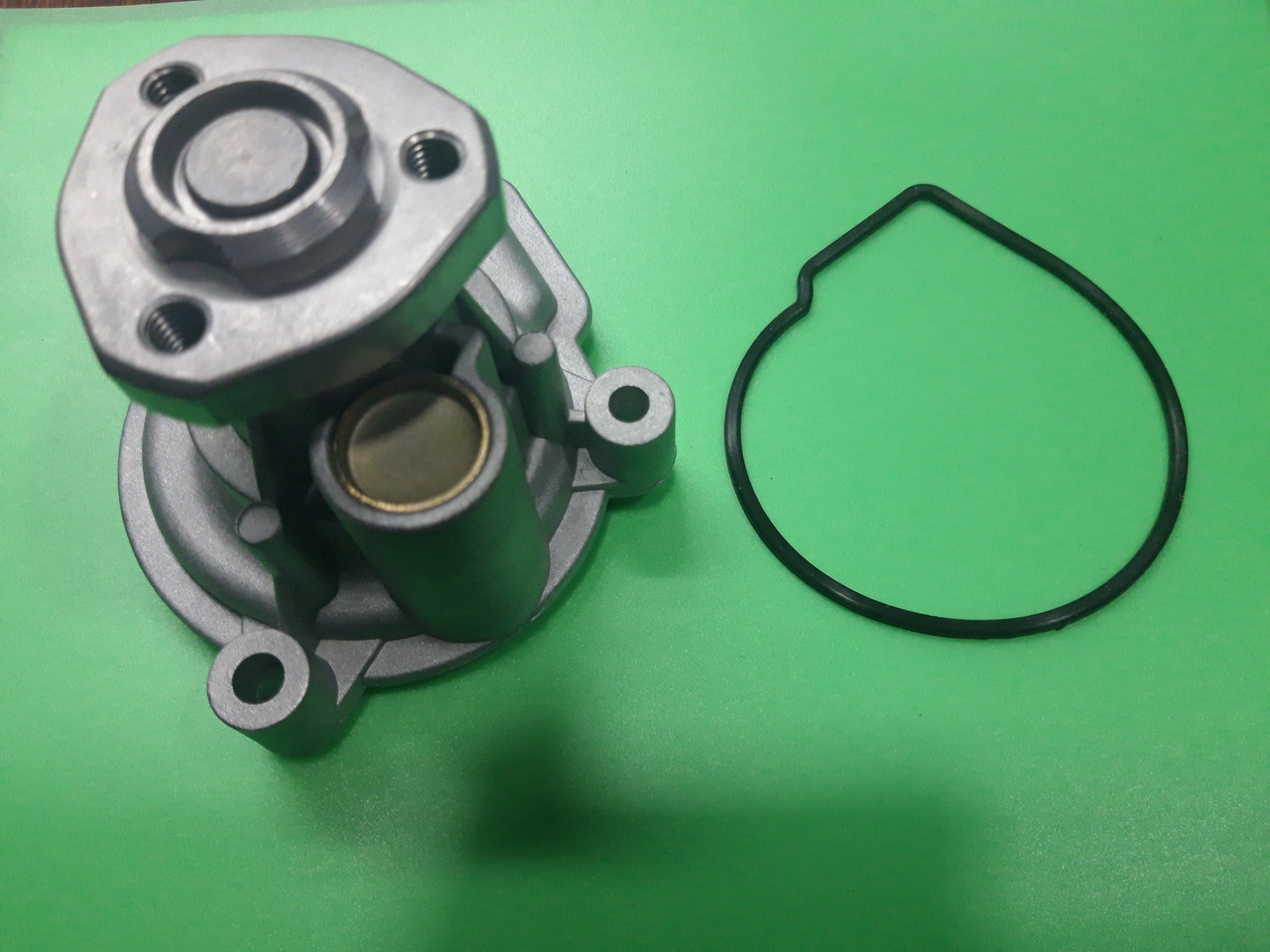 помпа шкода рапид 1. 6. водяная помпа шкода рапид 1. помпа рапид 1. помпа skoda rapid 1.