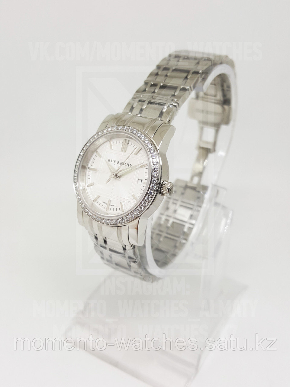 Женские часы Burberry