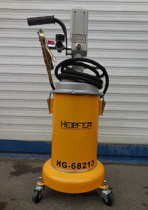 Пневматический экстрактор для замены масла Helpfer HG-68213