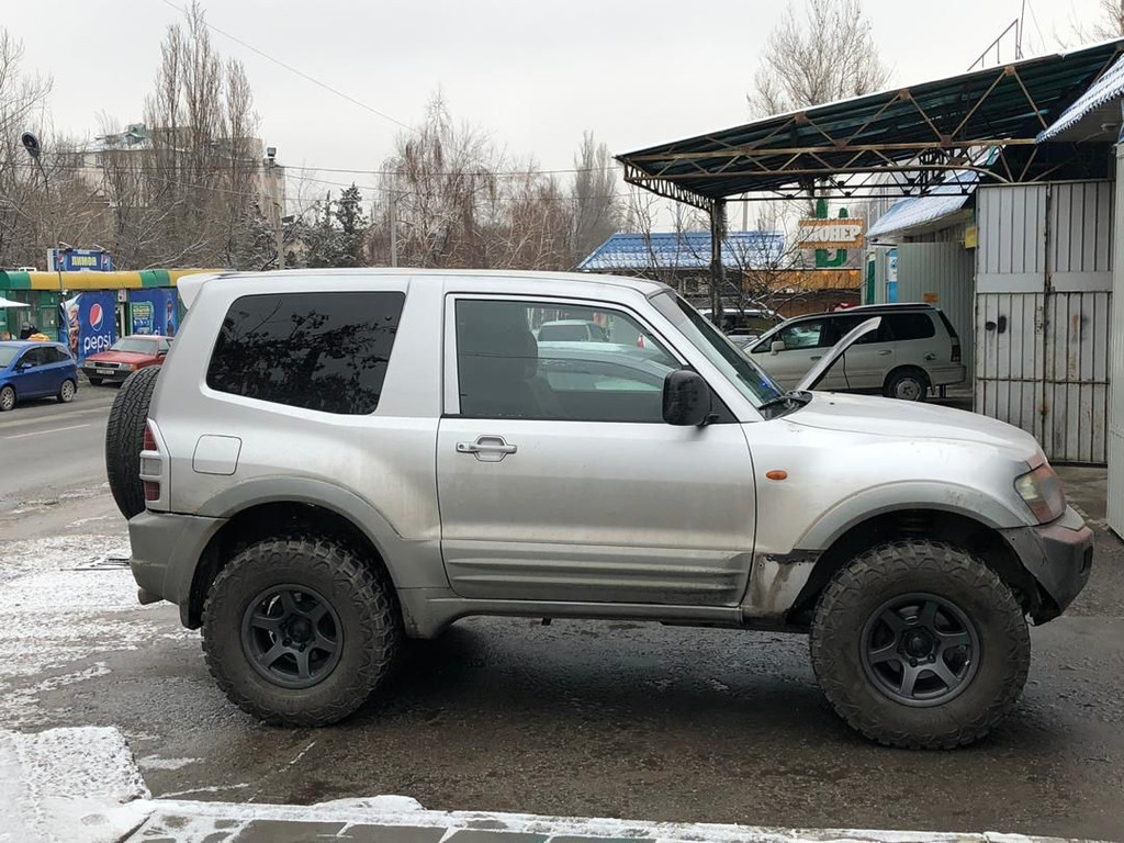 «Mitsubishi Pajero III» в портфолио компании «Магазин T4.kz»