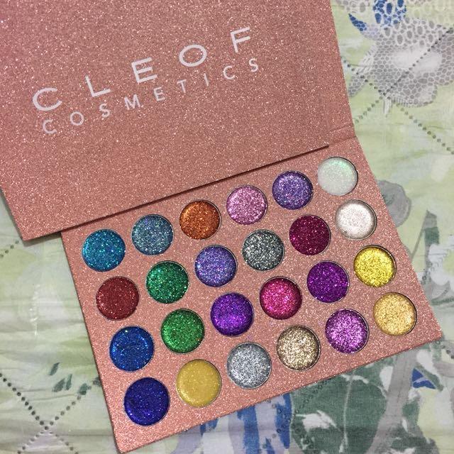 Палетка глиттеров Cleof Cosmetics