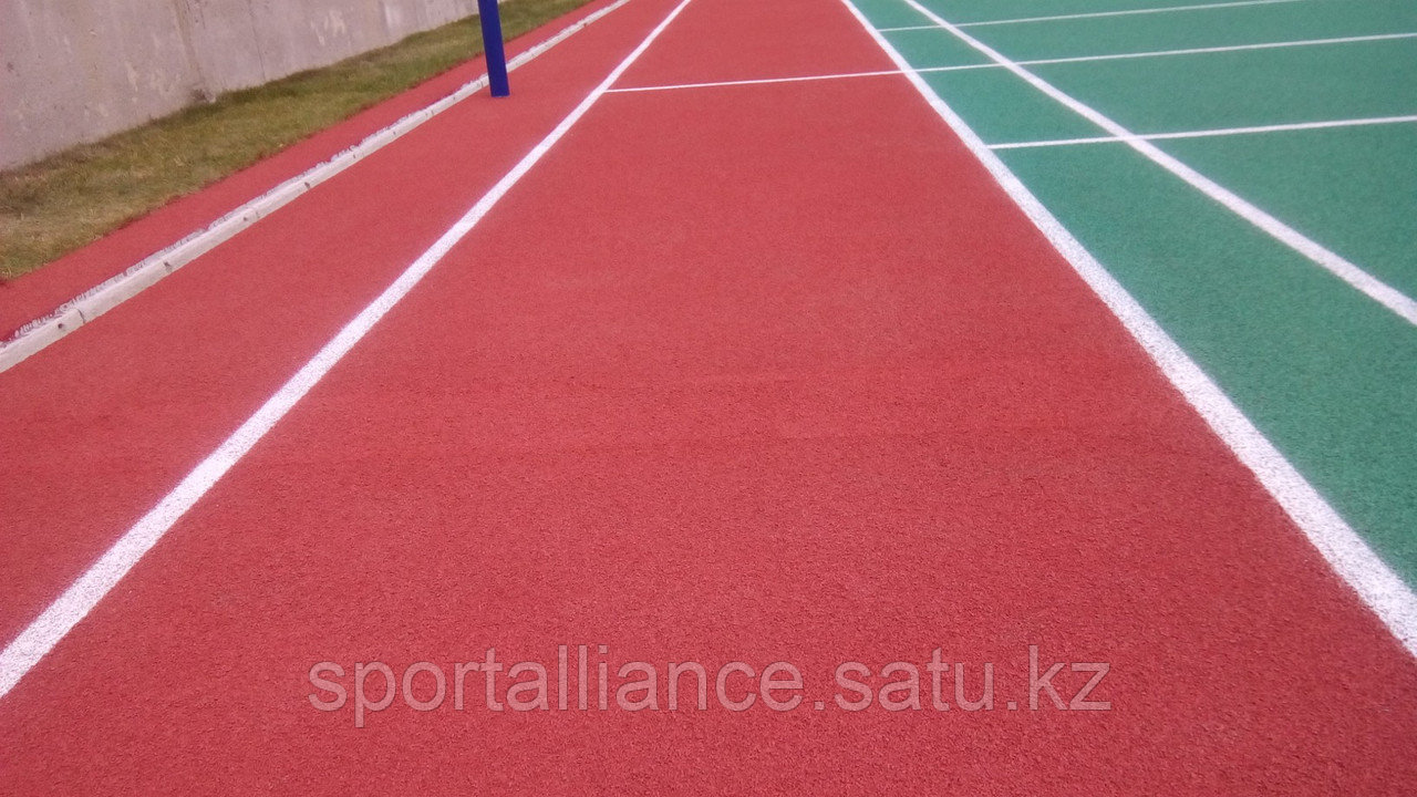 Укладка спортивного покрытия POLYTAN M