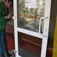 Ремонт пластиковых окон и дверей