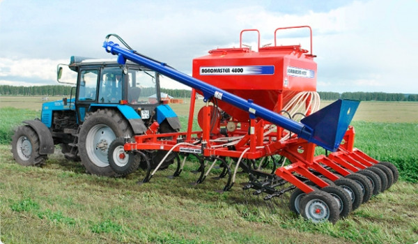 СРЕДНИЕ ПОСЕВНЫЕ КОМПЛЕКСЫ «AGRATOR-4800», «AGRATOR-5400»