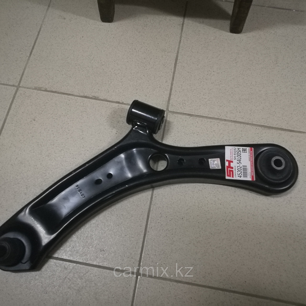 Рычаг передний нижний левый (шаровая опора) SUZUKI SX4, SH AUTOPARTS, TAIWAN