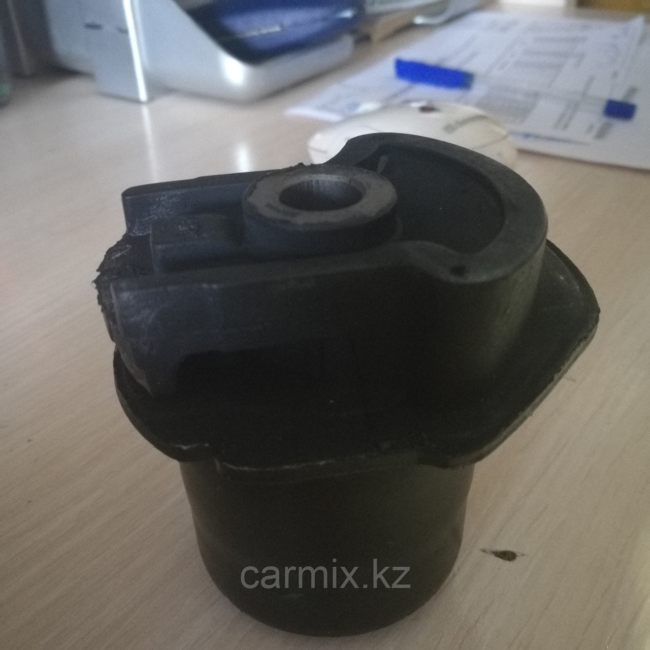 Сайлентблок задней подвески YARIS NCP10 1999-2005