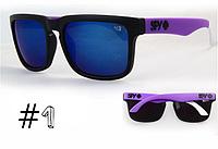 Солнцезащитные очки SPY+ Helm, черная оправа, фиолетовые дужки.