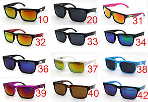 Солнцезащитные очки SPY+ Helm, черная оправа, бело-голубые дужки., фото 2