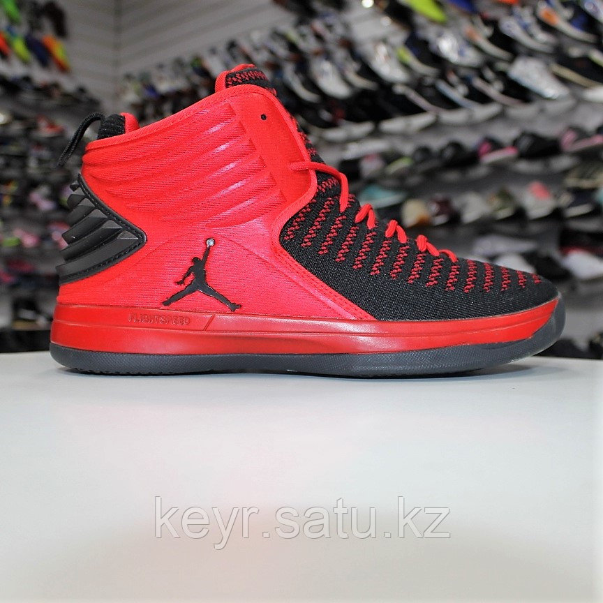 Баскетбольные кроссовки Nike Air jordan