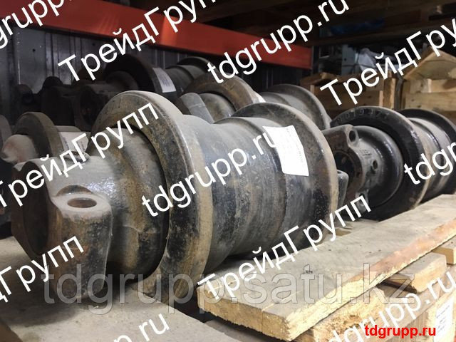 81E6-2002 Каток опорный Hyundai R140LC-7