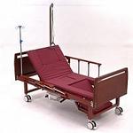 Кровать домашняя медицинская механическая с туалетным устройством MET KARDO