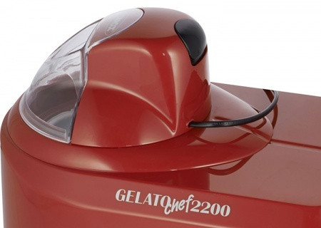 Наблюдать за ходом процесса приготовления мороженого вы можете через прозрачную крышку